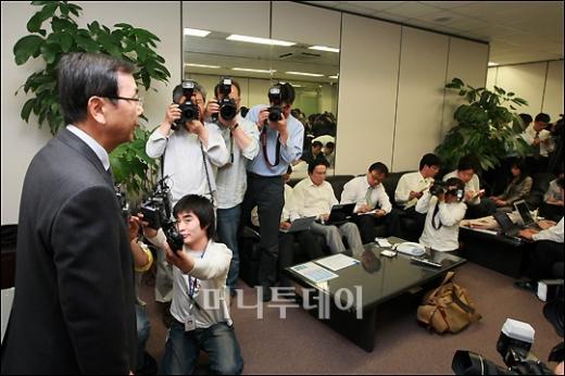 [사진]삼성 '공식입장 밝히겠다'