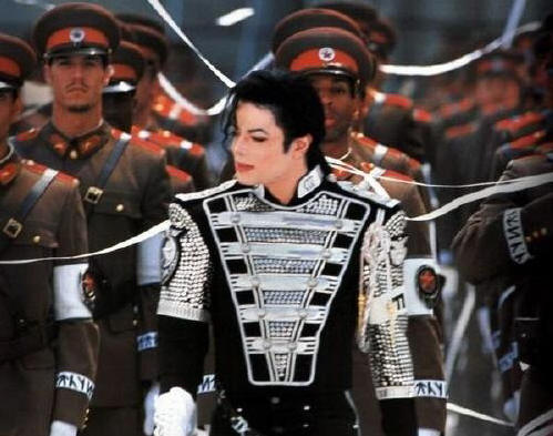 '사망' 팝의 황제 마이클 잭슨은 누구?