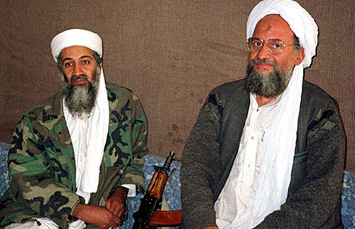 ↑미군에 의해 살해된 알카에다 지도자 오사마 빈 라덴(왼쪽)과 그의 후계자로 유력한 아이만 알 자와히리.