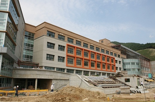 ▲울산외국어고등학교(출처=북구의회 블로그)