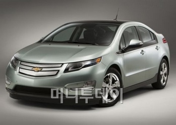 GM, 전기차 '볼트' 판매부진에 생산중단