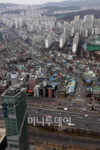 ↑용인 수지구 일대 아파트 전경. ⓒ이기범 기자