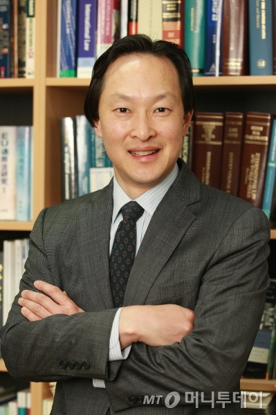 김준기 연세대 법학전문대학원 교수.