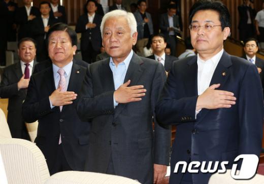 [사진]민주, 제1차 당무위원회의 개최