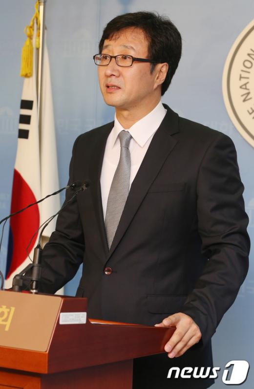 [사진]천호선 의원, 당대표 출마선언 기자회견