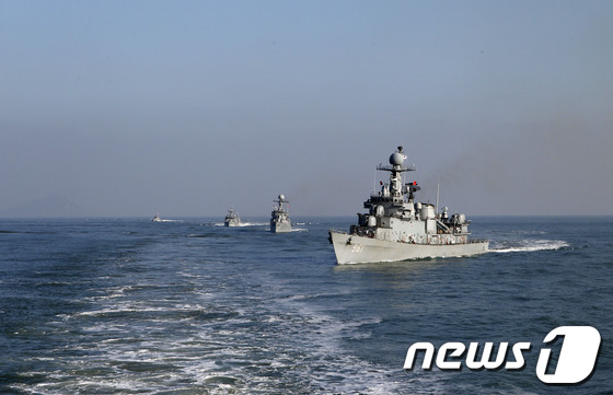[사진]해군 2함대 해상기동훈련
