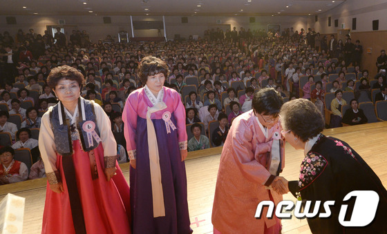 [사진]일성여자중고교 졸업식