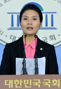 한정애 새정치민주연합 대변인 © News1   박세연 기자