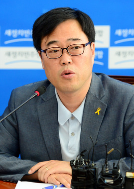 김기식 새정치민주연합 의원. 2014.5.29/뉴스1 © News1 박세연 기자
