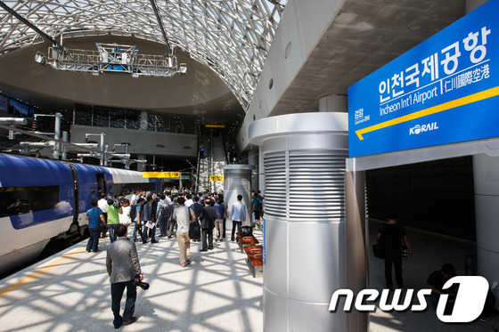 [사진]'이젠 KTX 타고 인천공항 오세요'