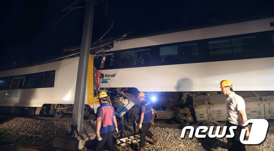 [사진] 태백 열차 충돌사고 현장