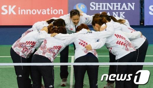 [사진]대한민국 女 배드민턴 대표팀 '승리 다짐'