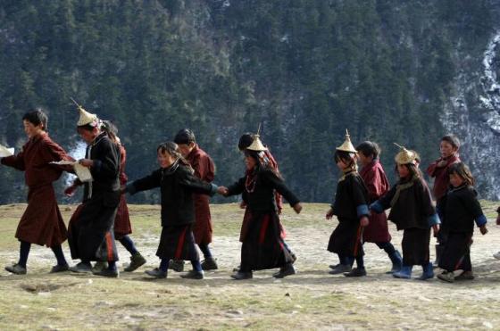 2010년 행복지수 조사에서 1위를 차지한 부탄의 어린이들. / 사진=부탄정부 홈페이지. 