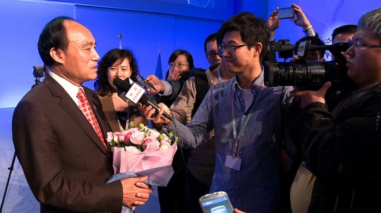 중국 미디어들의 취재경쟁이 뜨거운 훌린 짜오 신임 사무총장 기자간담회/사진=ITU
