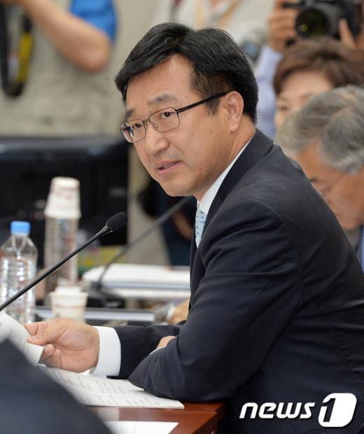 윤호중 새정치민주연합 의원. 2014.5.19/뉴스1 © News1