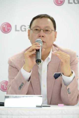 세탁기 소송戰, LG "증거위조" vs 삼성 "검찰 출두해라"
