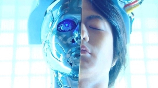 '절대그이-완전무결한 연인 로봇'에 등장하는 로봇 '텐죠 나이토'/사진=후지TV
