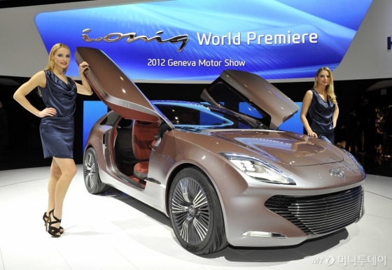 현대자동차가 2012년 스위스에서 열린 '2012 제네바 모터쇼'에서 최초 공개했던 아이오닉 콘셉트카의 모습. /사진제공=현대자동차 