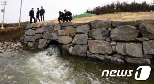 [사진]보령댐으로 흐르는 금강물