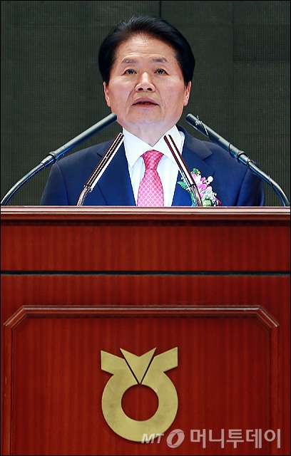 [사진]기념사 하는 김병원 농협중앙회장