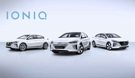 현대자동차 친환경전용 라인업 '아이오닉'. (왼쪽부터) 하이브리드, 일렉트릭(EV), 플러그인하이브리드(PHEV) 모델./사진제공=현대자동차