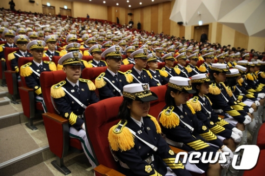 지난 2월 29일 충남 아산시 경찰대학에서 열린 경찰대 36기 신입생 입학식의 모습 ./뉴스1DB