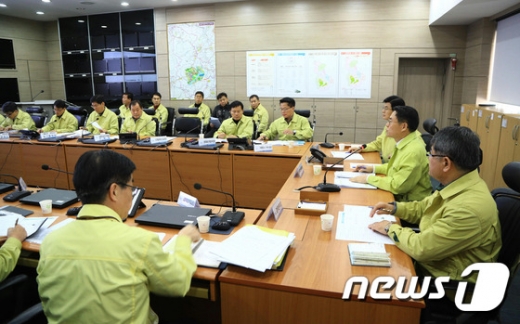 [사진]김재수 장관 AI 방역계획 점검