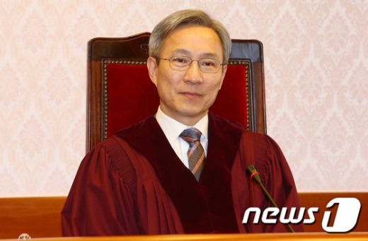 [사진]3차 준비절차기일에 참석한 강일원 재판관