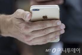 애플, 차기 '아이폰8'에 3D 안면인식기술 탑재한다