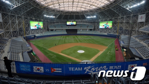 [사진]국내 첫 WBC 개최…고척스카이돔 쌍둥이 전광판 첫 선