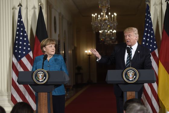  도널드 트럼프 미 대통령과 앙겔라 메르켈 독일 총리의 공동 기자회견 / 사진=뉴스1