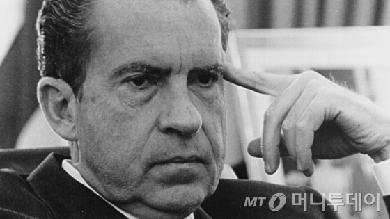 '워터게이트사건'으로 1974년 8월 9일 미국 역사상 처음이자 유일하게 임기중 사임한 리처드 닉슨 대통령. /AFPBBNews=뉴스1