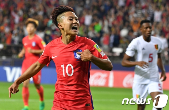 [U-20 WC] '이승우-백승호 골' 한국, 기니 3-0 대파 '쾌조의 출발'