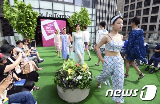 [사진]서울로를 패션쇼장으로 만들다