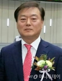 황선욱 노브메타파마 대표