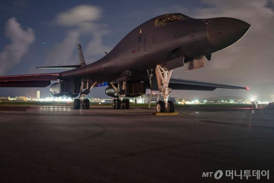 미국의 전략폭격기 B-1B 랜서.  /AFPBBNews=뉴스1