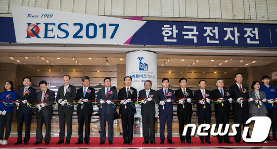[사진]'2017 한국전자산업대전'