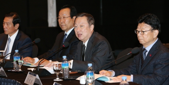박용만 대한상공회의소 회장이 1일 대전 ICC호텔에서 열린 전국상의 회장단 회의에서 인사말을 하고 있다. /사진제공=대한상의