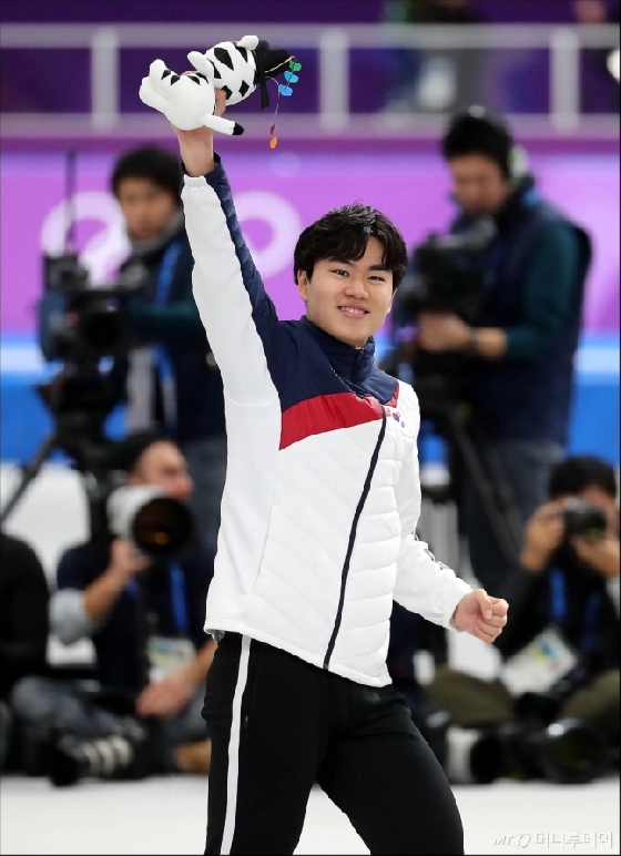 스피드스케이팅 남자 1500m에서 동메달을 따낸 김민석. /사진=김창현 기자<br>
<br>
