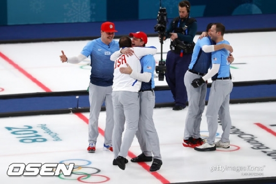 '남자 컬링' 미국, 스웨덴 꺾고 첫 금메달 '북미 올림픽 4연패'