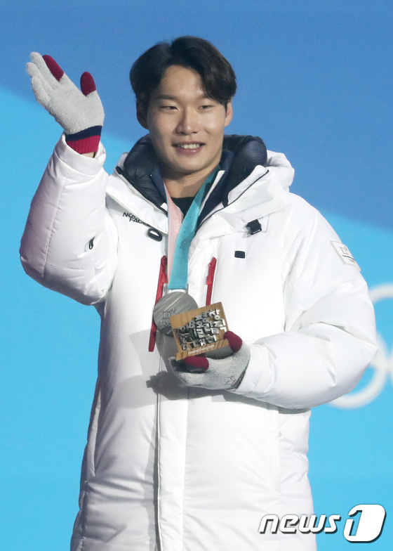 [사진]대한민국 이상호 '설상 첫 메달 획득'