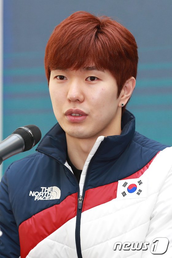 [사진]김태윤 '남자 1,000m 동메달 획득 너무 기뻐요'