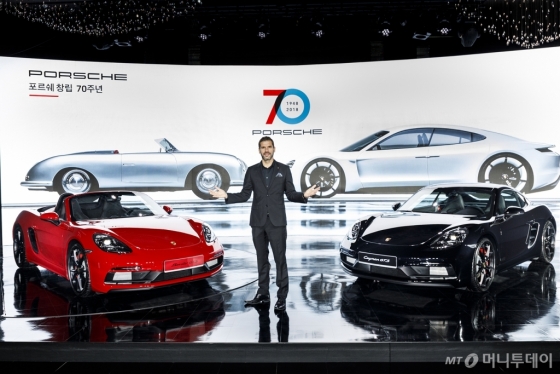 [사진]포르쉐, '718 GTS' 새 모델 국내 출시