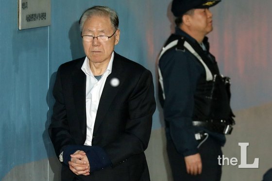  이명박정부 시절 국정원 특수활동비를 받은 혐의를 받고 있는 김백준 전 청와대 총무기획관 / 사진제공=뉴스1