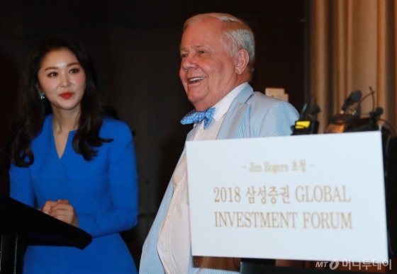 [사진]짐 로저스 '한국경제와 대북 경협 전망은?'