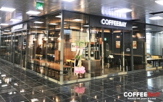 대전역 4층에 위치한 커피베이 대전역점 매장 전경/사진제공=커피베이