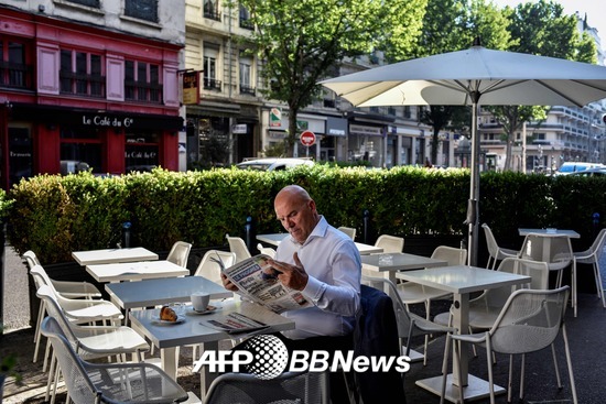 프랑스 파리 시내의 한 노천 카페. /AFPBBNews=뉴스1