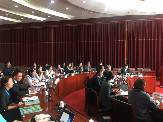 28일 몽골에서 열린 '2018 동북아 무형유산 보호 네트워크 회의'에서 동북아 5개국 관계자들이 발표내용을 청취하고 있다. /사진=유네스코아태무형유산센터