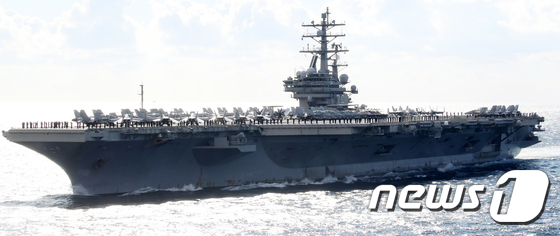 미국 해군 항공모함 '로널드 레이건' 2018.10.11/뉴스1 © News1 이석형 기자