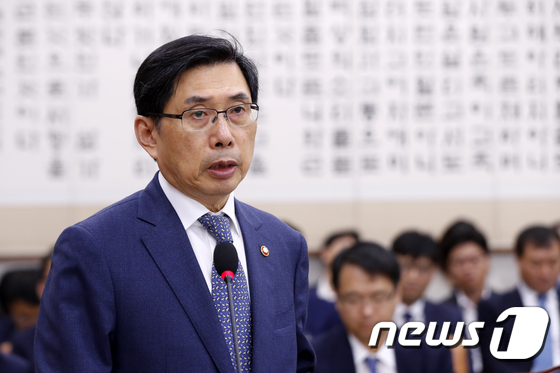박상기 법무부 장관. 2018.8.22/뉴스1 © News1 안은나 기자